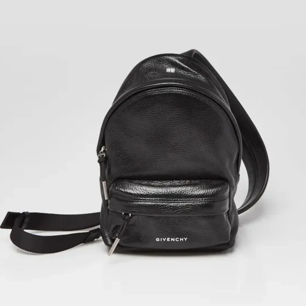 black mini backpack givenchy Calfskin Gothic Small 348668 – FASHIONPHILE Givenchy Cargo line Givenchy Men's Small Essential U